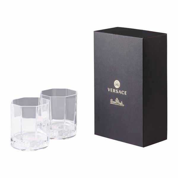 Gb 2 whisky tumblers