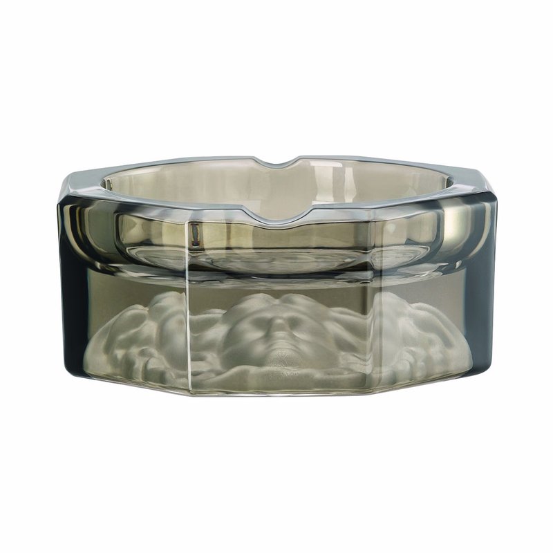 Haze Ashtray 16